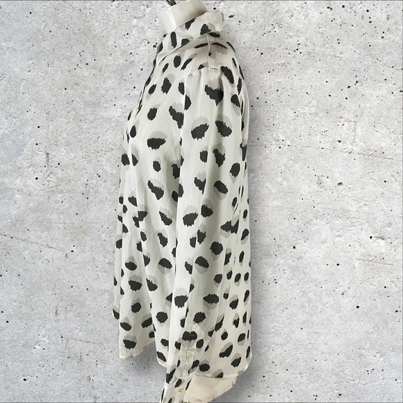 Banana Republic Women's XL Dillon Shirt White Gray Button Front Semi Sheer E277 - Picture 3 of 10